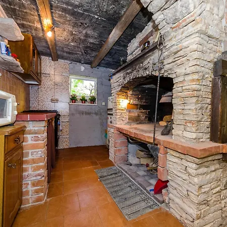 With 3 In Zadar, With Enclosed Garden And Wifi